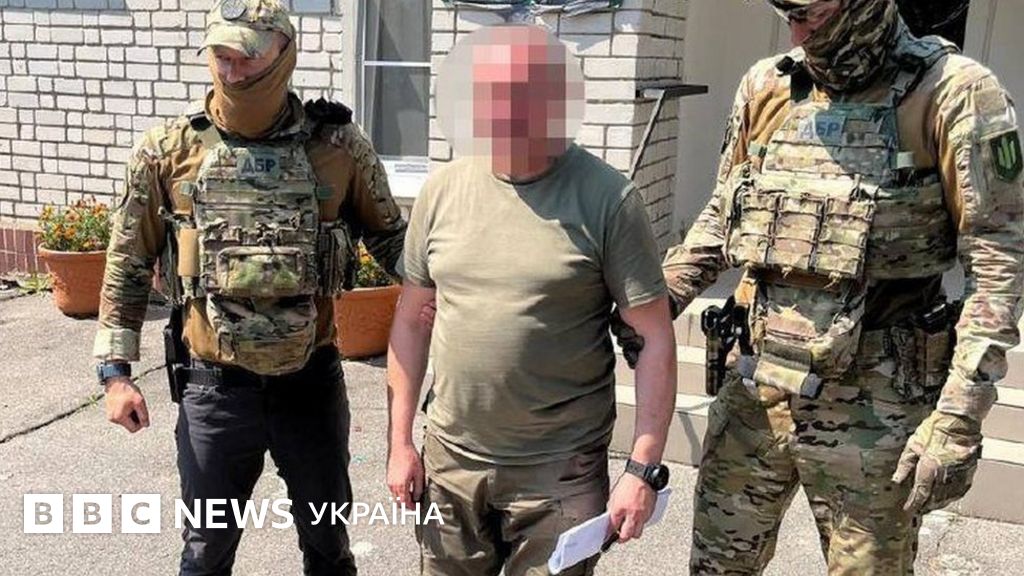 Мільйонні статки, побиття і будівництво маєтку. Найгучніші скандали з ...