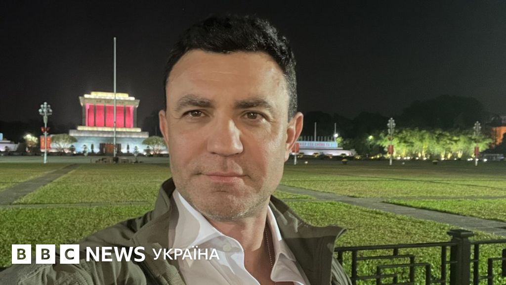 Тищенко виправдався за поїздку в Таїланд. Каже, був там своїм коштом ...