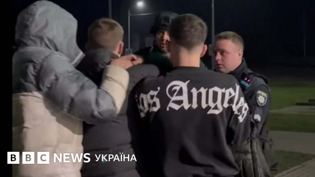 Побиття ансамблю "Гуцулія" біля Львова. Нападників затримали, поліція розслідує власну бездіяльність