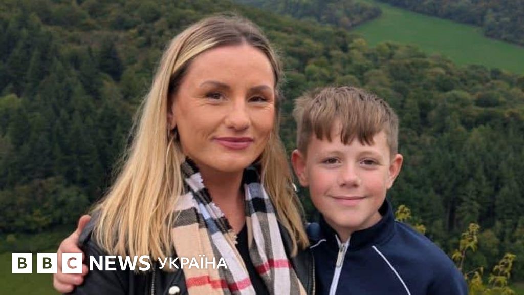 річний хлопець врятував себе та матір, яка знепритомніла за кермом на трасі