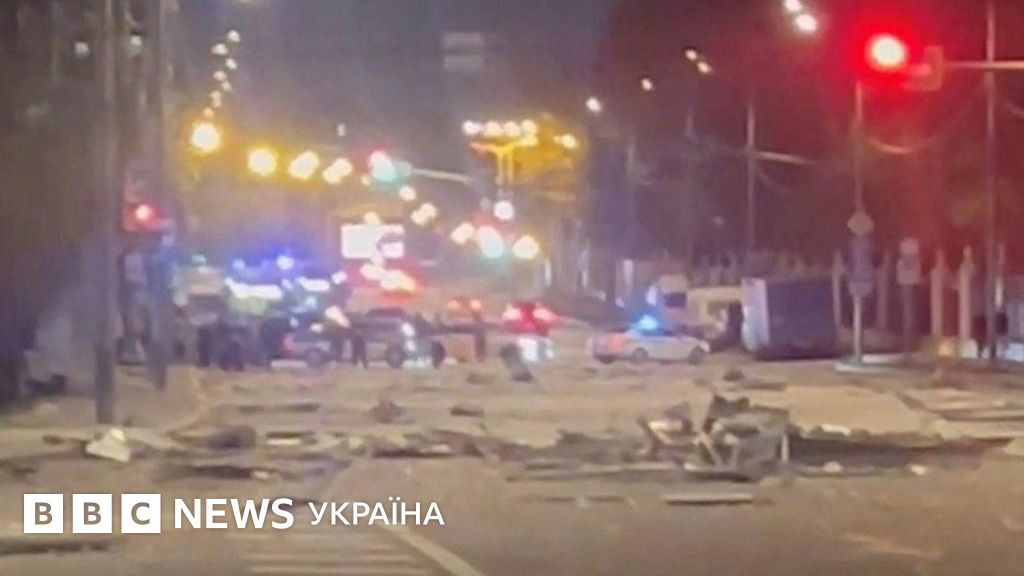 У Москві дрон влучив у багатоквартирний будинок на 36-поверсі. Що відомо