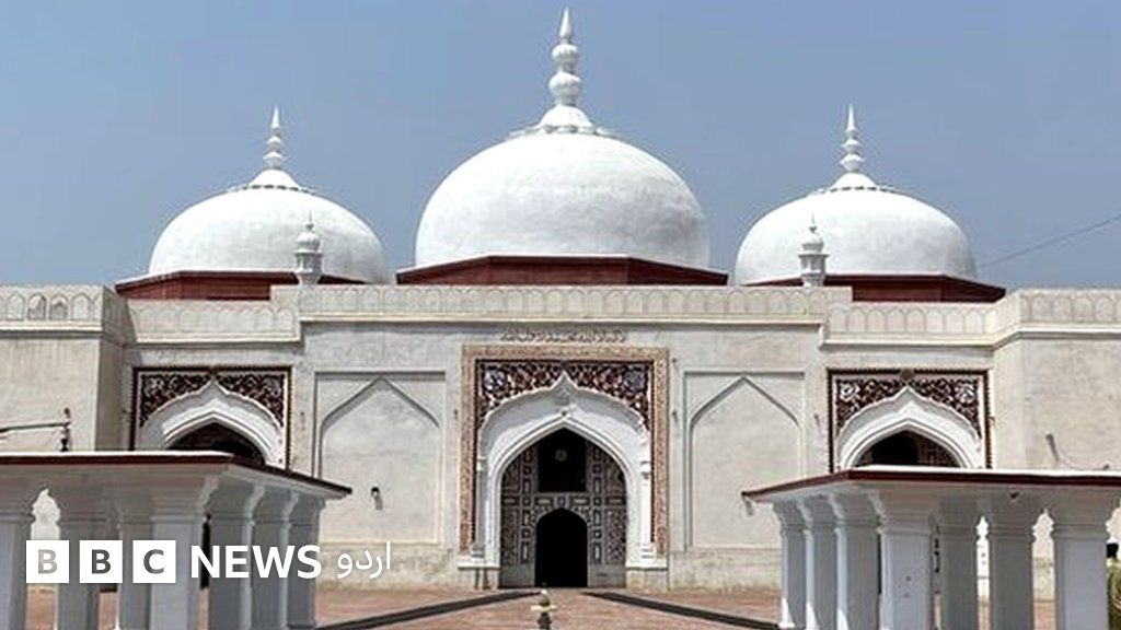 بھیرہ: اسلام آباد اور لاہور کے درمیان ایک چھوٹا سا شہر ’جہاں تاریخ کے ...