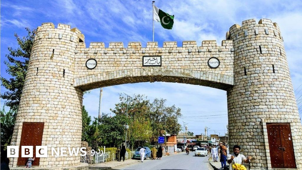 پاکستان کے شہر پشاور کا تاریخی ورثہ گزری صدی کی کہانی کیسے سناتا ہے ...