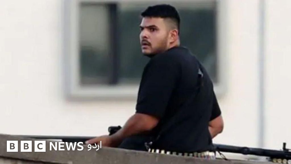 بونڈائی حملہ آور نوید اکرم پر دہشت گردی اور قتل سمیت 59 الزامات عائد: ’اسے سمجھنے کی ضرورت ہے کہ کیا ہو رہا ہے‘