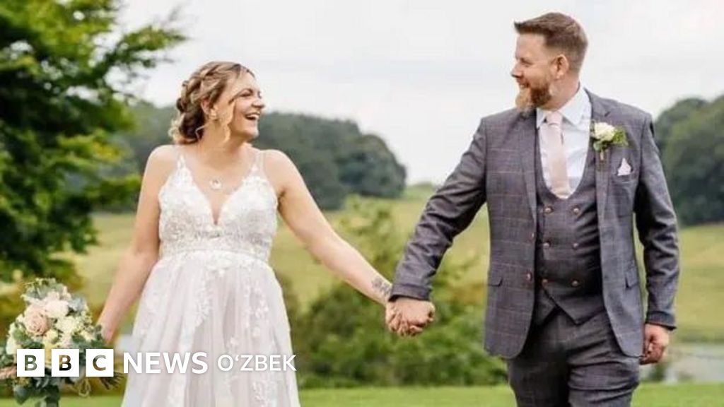 Men uxlab yotgan ayolning ogziga keldim Ona va yosh ogil porno onlayn