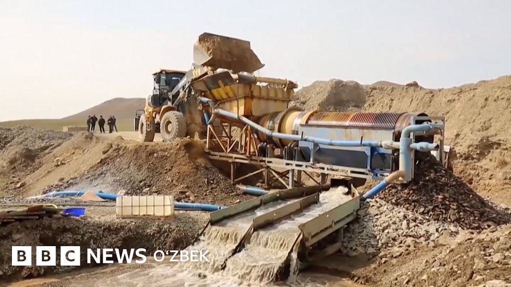 Емізік тесігі бар порноактриса Чех порно