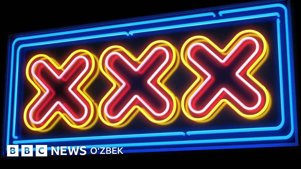 Chet elda ommaviy porno Gazelle furgonida jinsiy aloqa