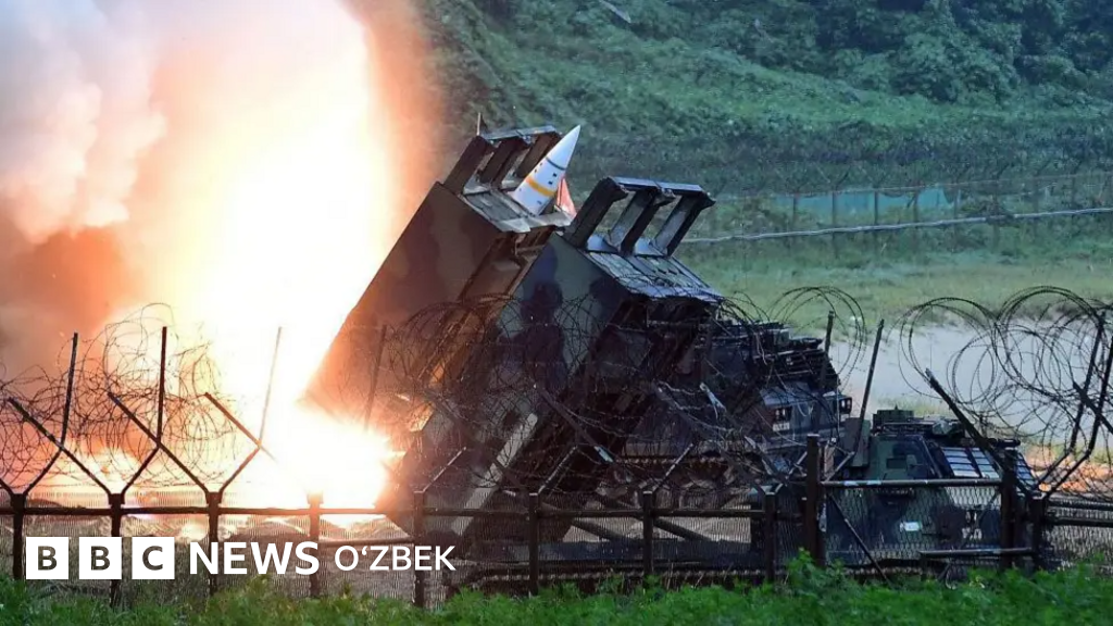 Axlat avangard erotik kino Uy qurilishi pornosi: yuzlarida otirgan keksa odamlar