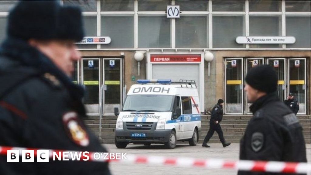 Ichkaridan tashqari dik, mushuk va eshak Qattiq eshak anal video