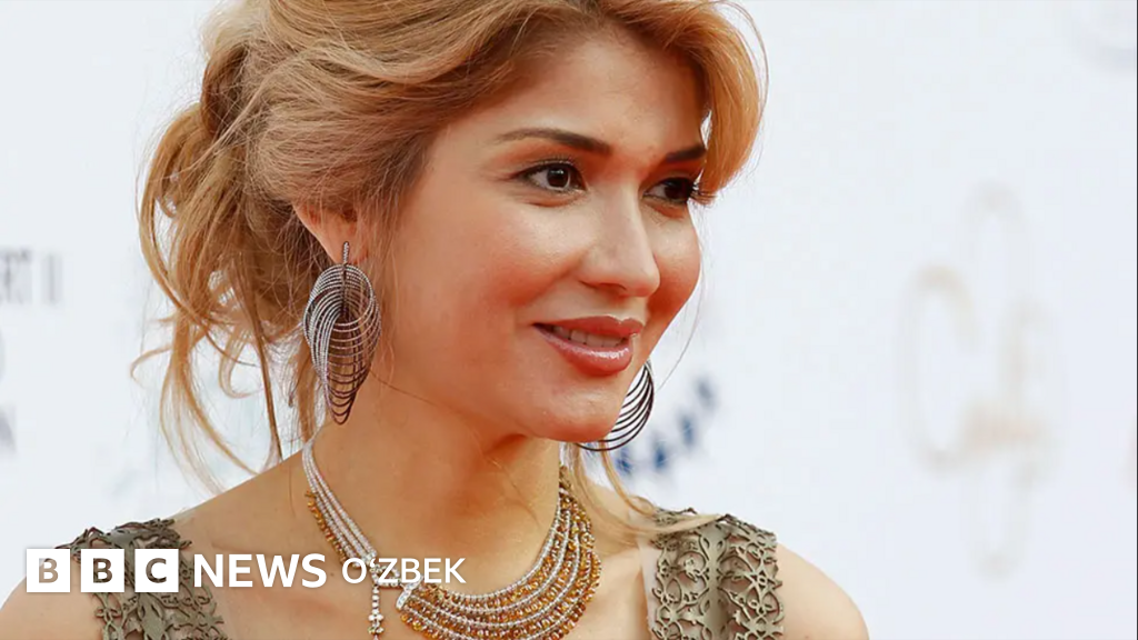 Yalangoch qora tanli ayollar va erkak siklar