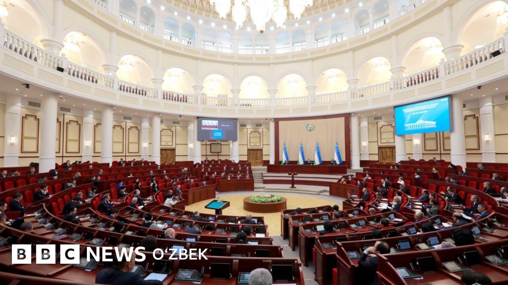 Qora tanlilar krossdresserlarni sikishadi