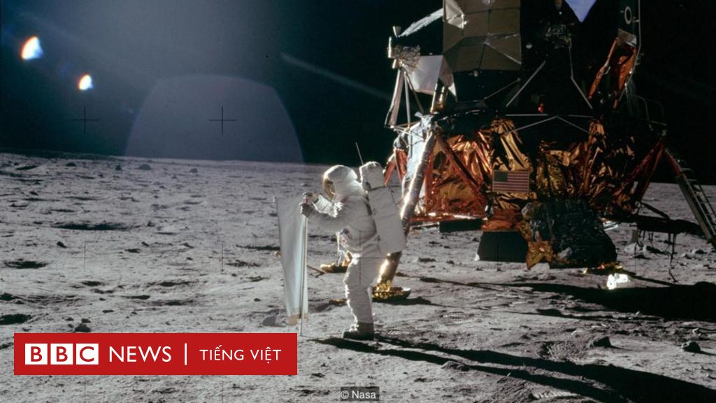 50 năm trước, con người đã chinh phục Mặt Trăng và để lại dấu ấn đầy ảnh hưởng trong lịch sử. Hãy cùng ngắm nhìn những bức ảnh tuyệt đẹp về Mặt Trăng ngày nay và dành cho chúng ta nhiều cảm xúc khác nhau.