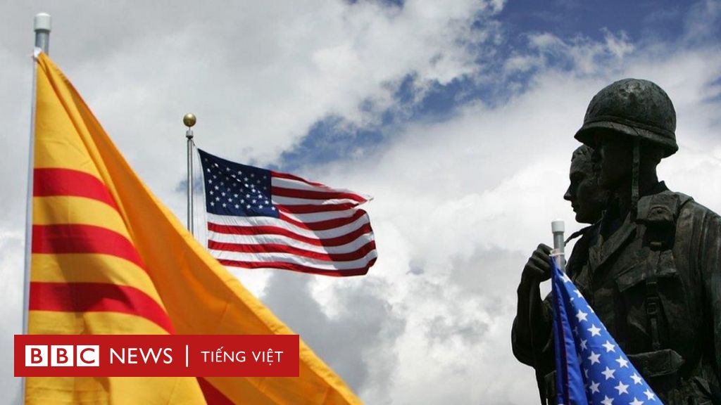 Cờ đỏ: Cờ đỏ với sao vàng đã trở thành biểu tượng đại diện cho sự thịnh vượng và thành đạt của đất nước Việt Nam. Cờ đỏ là biểu tượng của sức mạnh, tình yêu quê hương và sự đoàn kết của dân tộc Việt Nam.