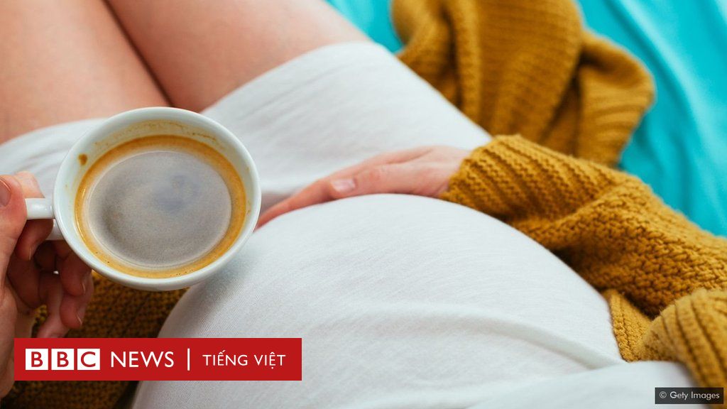 Vì sao bà bầu thường nghén ăn những món kỳ quặc? - BBC News Tiếng Việt
