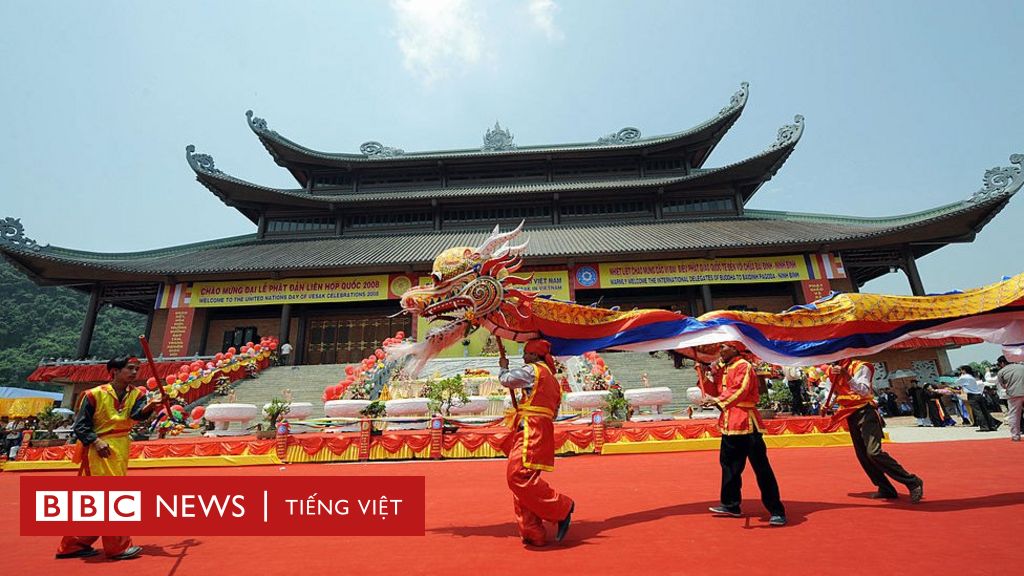 Việt Nam: Đi tu mà giàu và chùa giống công ty - BBC