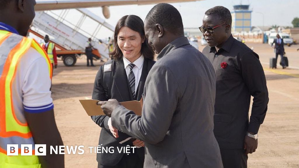 Nam Sudan hồi hương về Việt Nam người gốc Việt bị Mỹ trục xuất