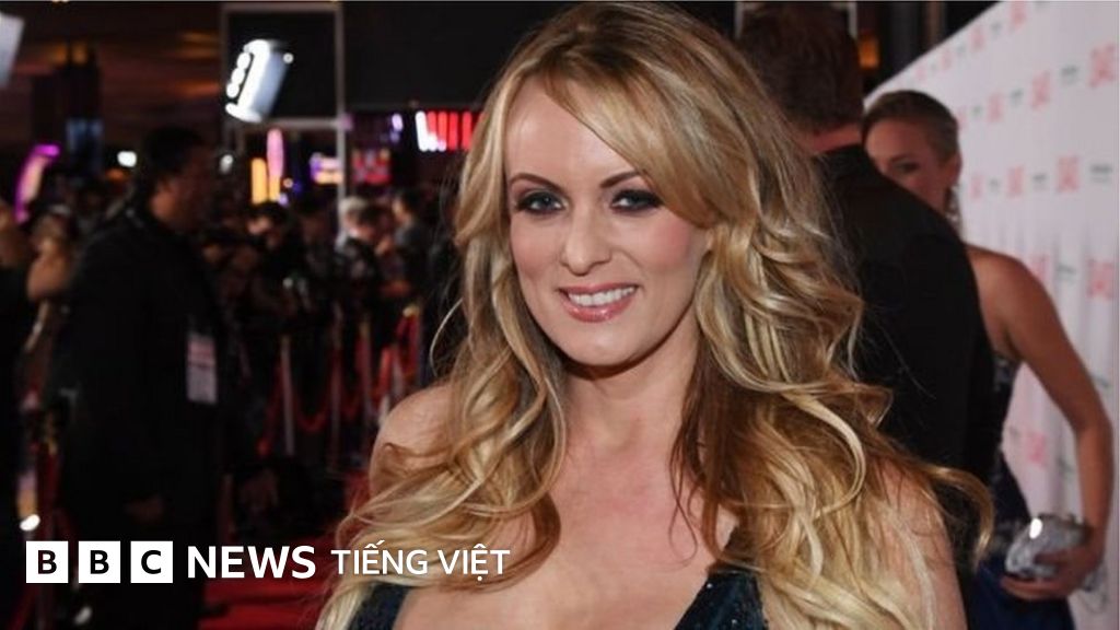 Diễn viên ‘bị cấm cáo buộc tình ái’ về Donald Trump - BBC News Tiếng Việt