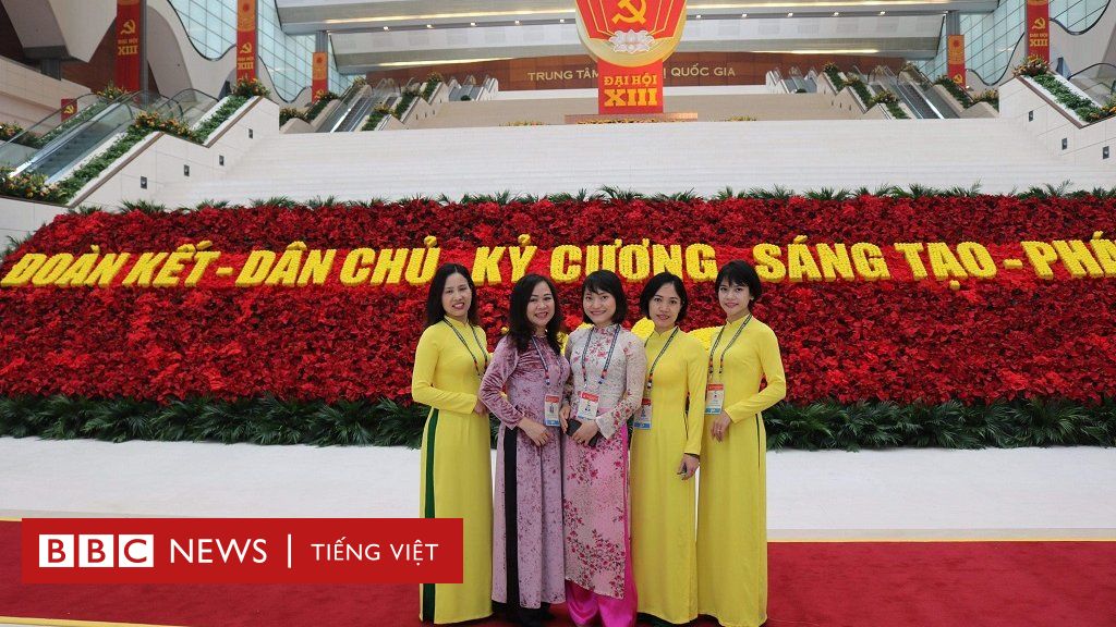 Đảng Cộng Sản Việt Nam Họp đại Hội Bầu Chọn Lãnh đạo Mới Bbc News