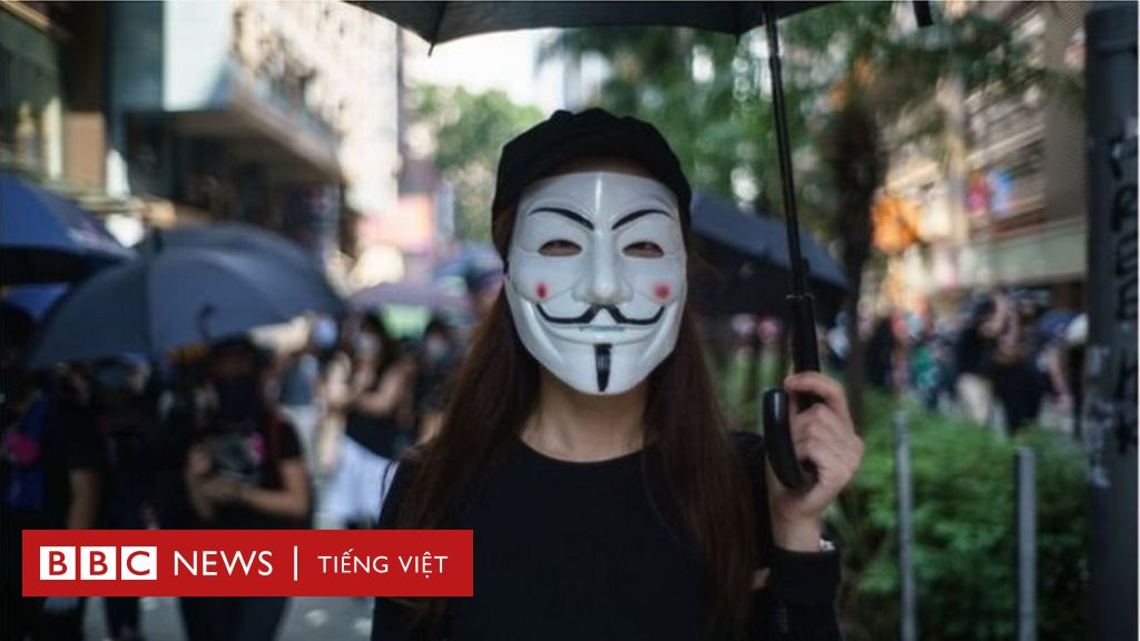 香港：政府可能禁止戴口罩