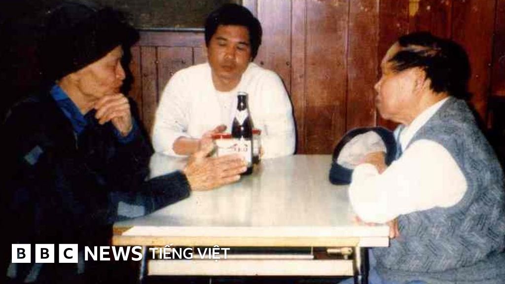 Bảo vệ 'con người thật' của nhà triết học Trần Đức Thảo BBC News