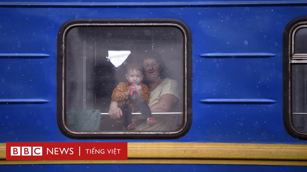 Truyền thông VN 'đổi hướng', mạng XH sôi nổi bàn về chiến sự Ukraine - BBC News Tiếng Việt