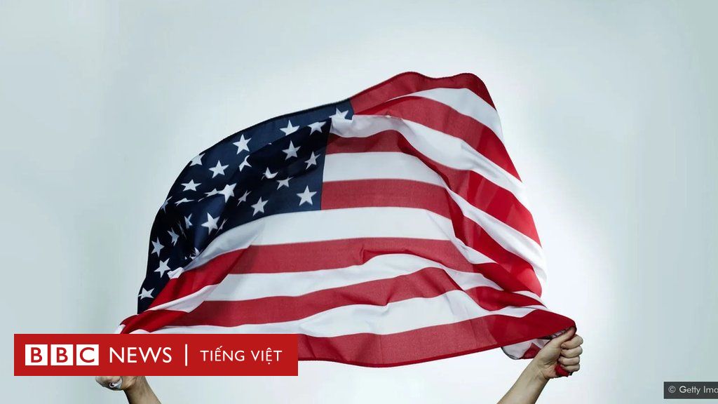 Lá cờ Mỹ không chỉ là biểu tượng của đất nước Mỹ mà còn đại diện cho một giấc mơ lớn lao về tự do, dân chủ và cộng đồng. Lá cờ chói lọi ánh sao đã lan tỏa khắp thế giới và trở thành biểu tượng không thể thiếu trong những sự kiện lịch sử. Hãy cùng tìm hiểu tầm quan trọng của lá cờ Mỹ đối với Giấc mơ Mỹ trên trang web của chúng tôi!