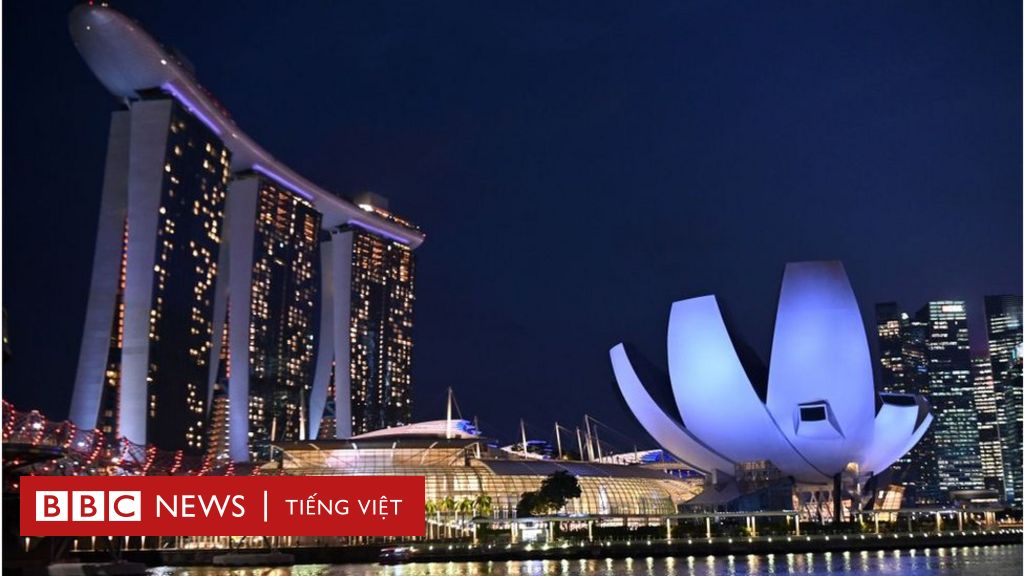 Diện tích Singapore đối với Hà Thành là bao nhiêu?