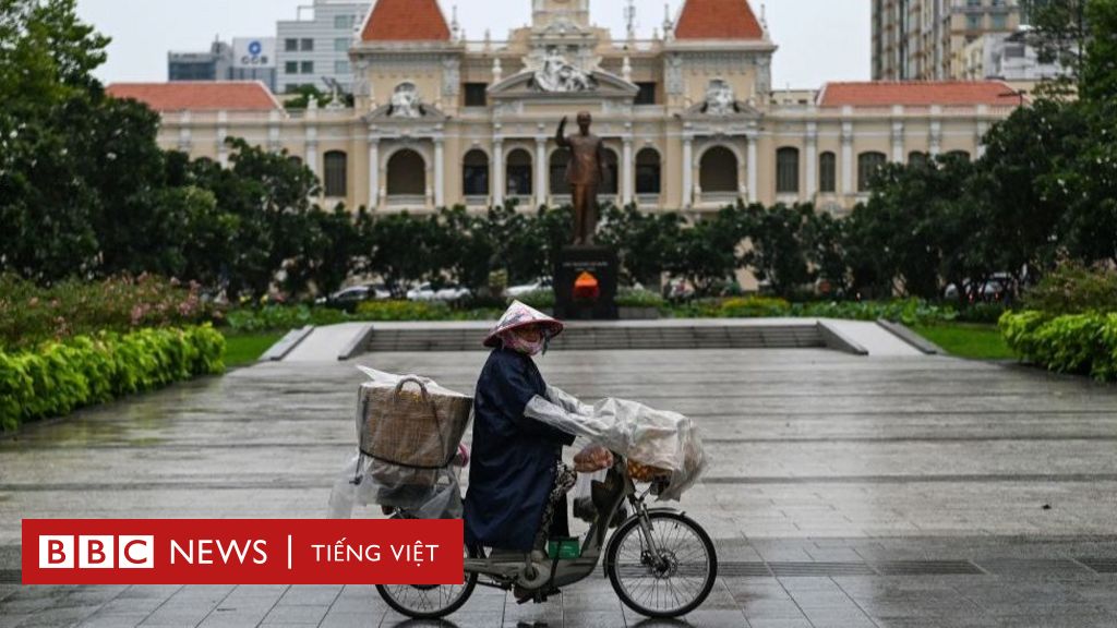 Covid: Lời 'khẩn cầu' tạo lối sống cho dân của một bác sĩ ở TP HCM gây tranh luận MXH - BBC News Tiếng Việt