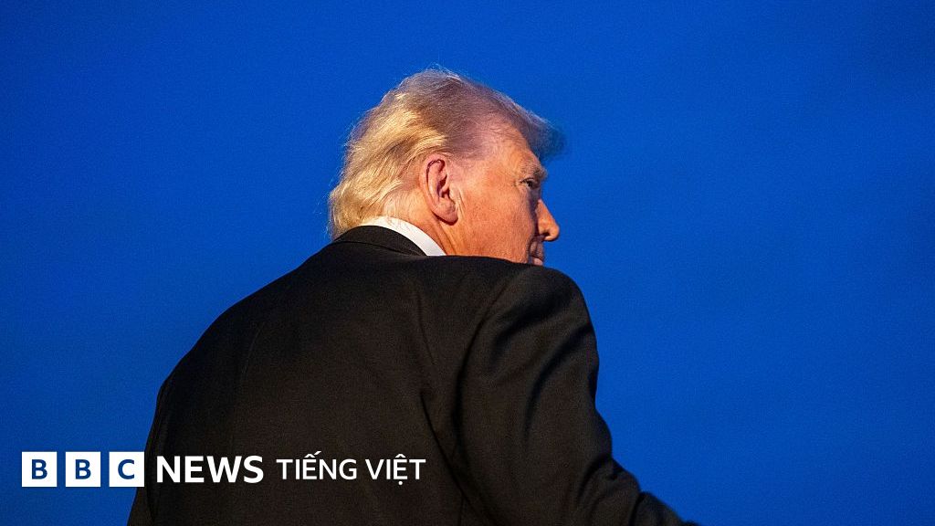 Hàng loạt nghệ sĩ bỏ show, ông Trump làm nhân vật chính tại sự kiện kỷ niệm 250 năm Mỹ lập quốc