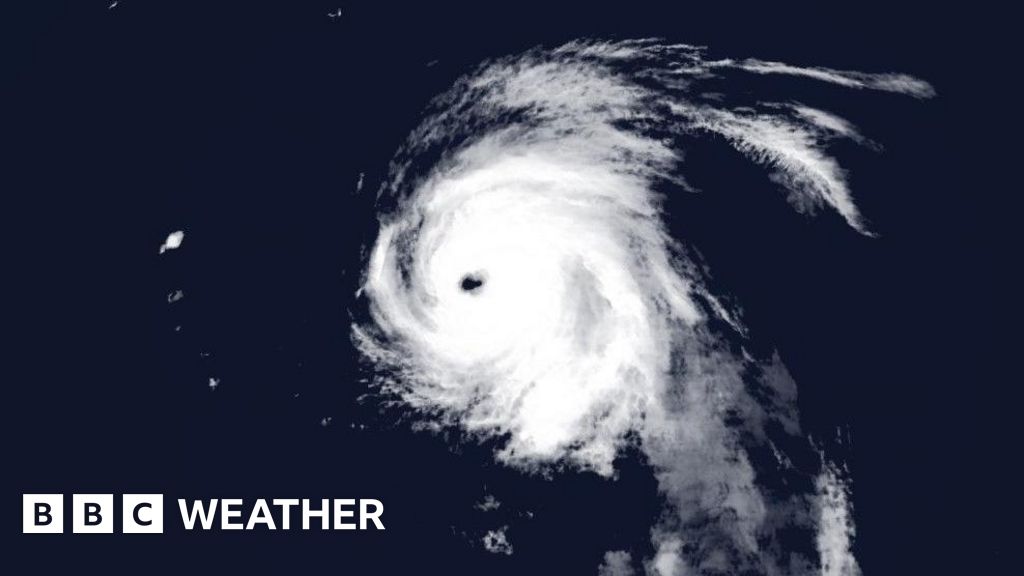 Hurricane Kirk: How could it affect the UK's weather?