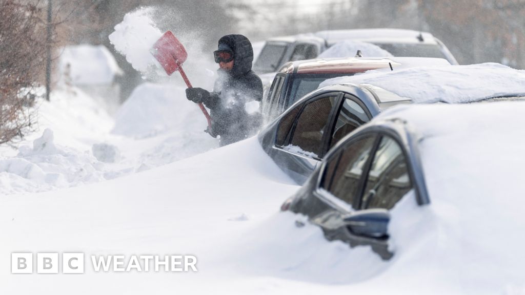 Extreme cold hits Canada and the US