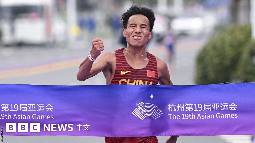 北京半程马拉松：伴何杰夺冠的姆南加特称自己只是“兔子”，“去那里不是为了参赛”