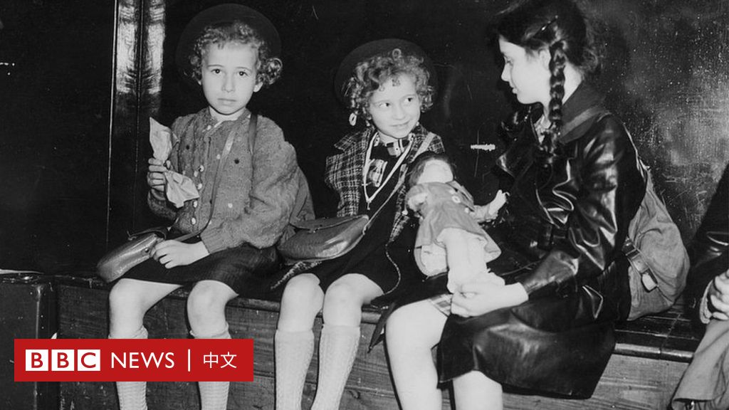 纳粹德国时期照片：三个逃离大屠杀的女孩身份84年后终于揭晓
