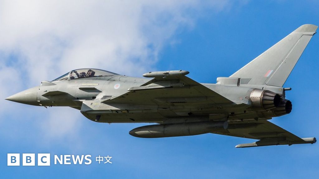 中国人民解放軍　空軍教練機 中国解放军教练机如何发展的？由一穷二白到世界一流_手机新浪网
