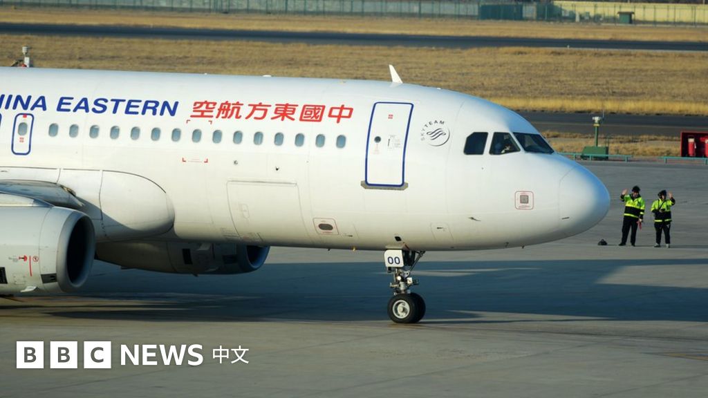 东航客机坠毁、拜登习近平通话谈乌克兰、中国疫情持续带来挑战以及本周更多重要故事