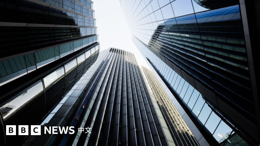 英国经济增长缓慢、通胀高企的社会和政治影响