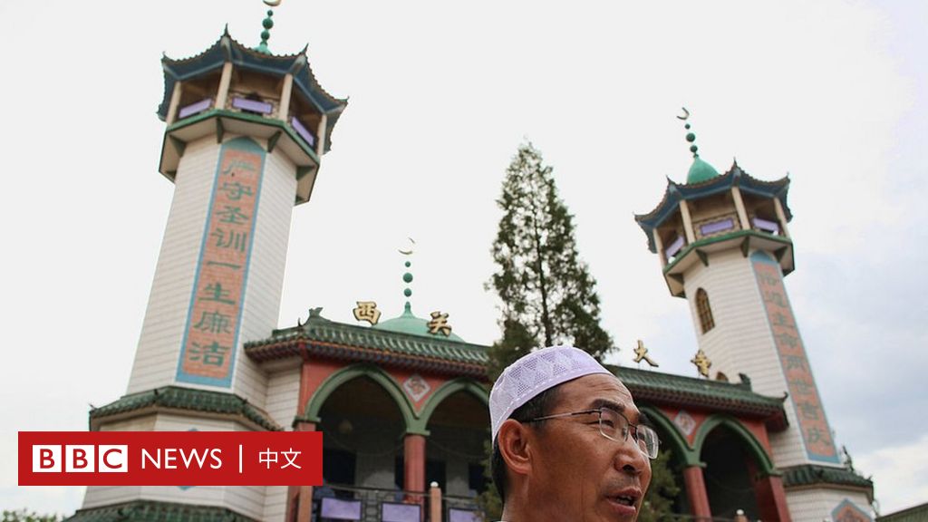 人权观察报告称，中国政府在宁夏、甘肃大量关闭及改造清真寺