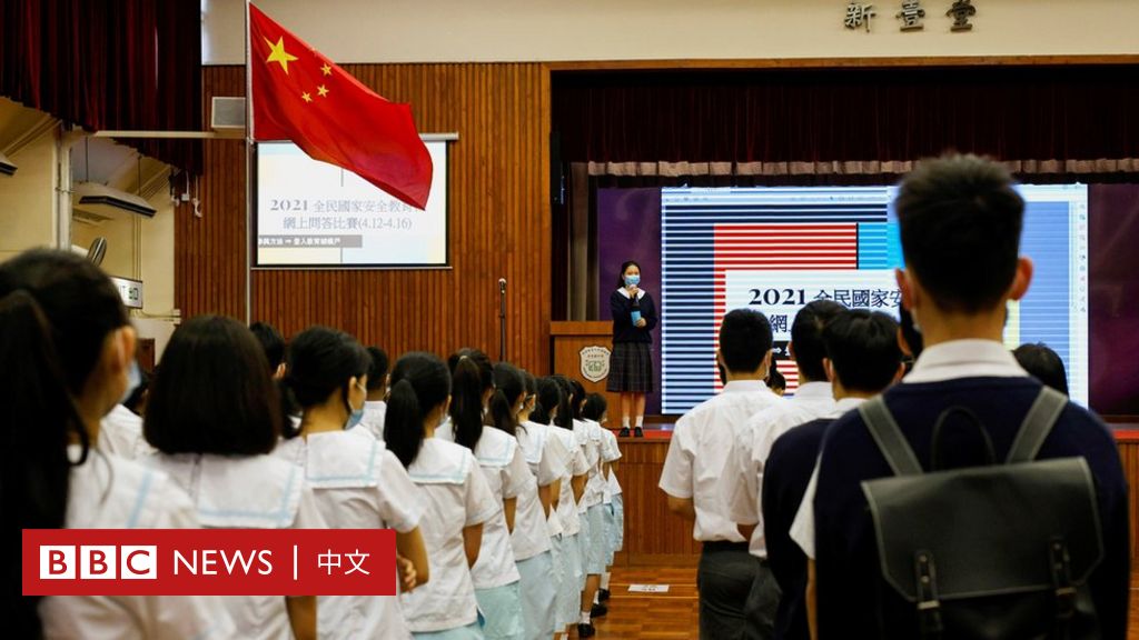 香港国安法周年：大旗之下辗转腾挪的香港黄店店主、教师和普通市民