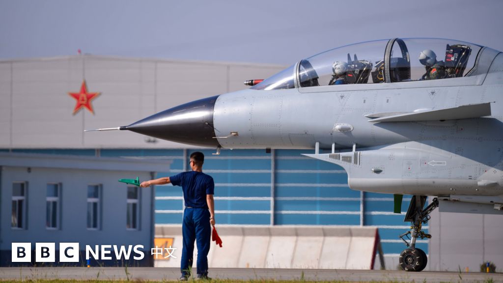 中国军事：英国警告后　澳新南非纷纷就退伍飞行员训练解放军表态