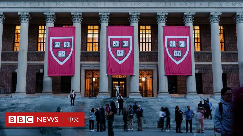 学生签证风波：国际学生后悔选择美国学校