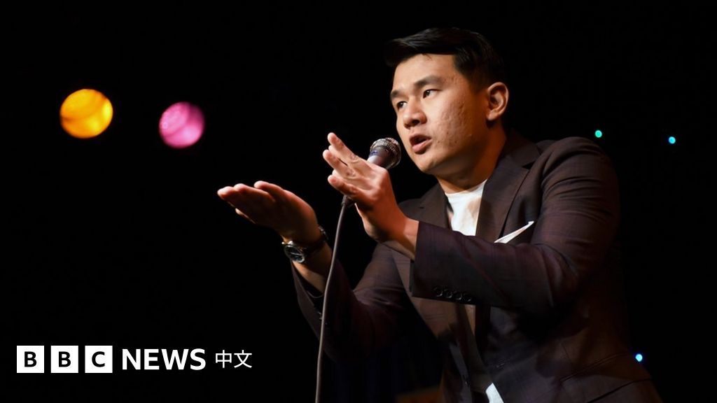 錢信伊 在特朗普治下當一個華裔喜劇演員 Bbc News 中文