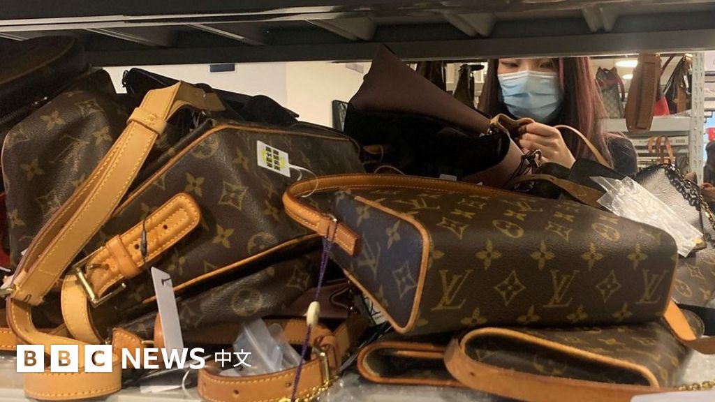 中国经济低潮之下 二手奢侈品交易逆势上扬