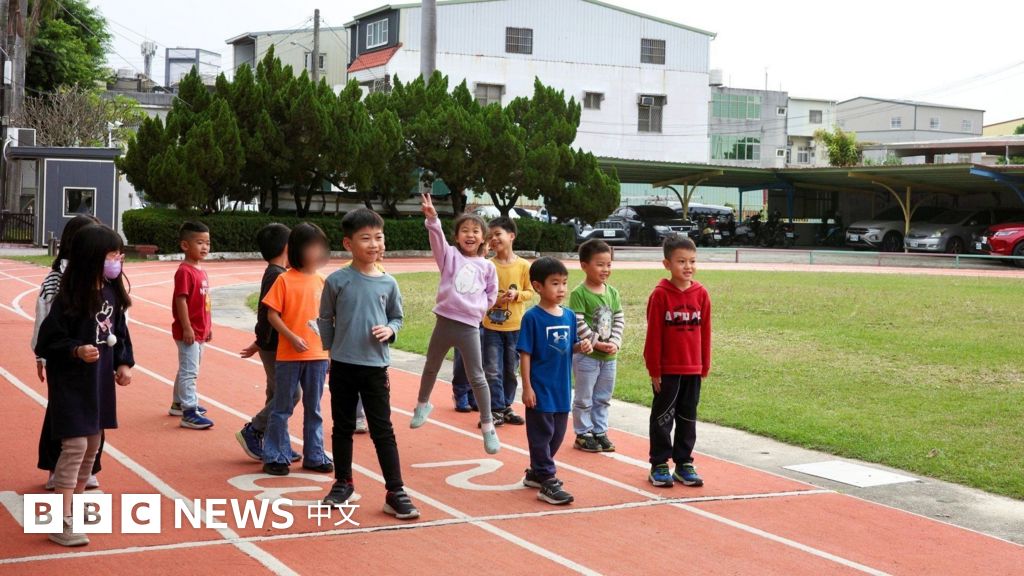 北嶺國小位於高雄市路竹區，在2025年九月轉型成為全台灣第一家台語實驗公立小學。