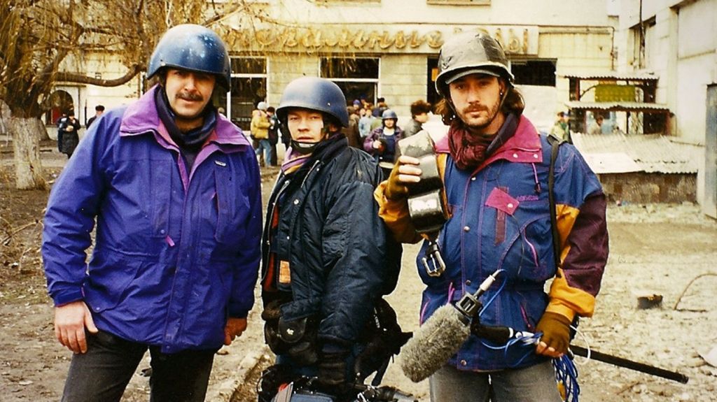 Jeremy Bowen (left) with colleagues Scott Hillier and Steve Lidgerwood in Grozny in January 1995