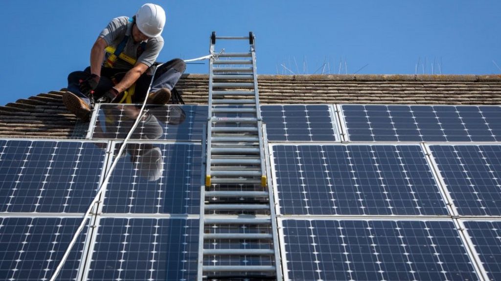 A breakthrough approaches for solar power - BBC News