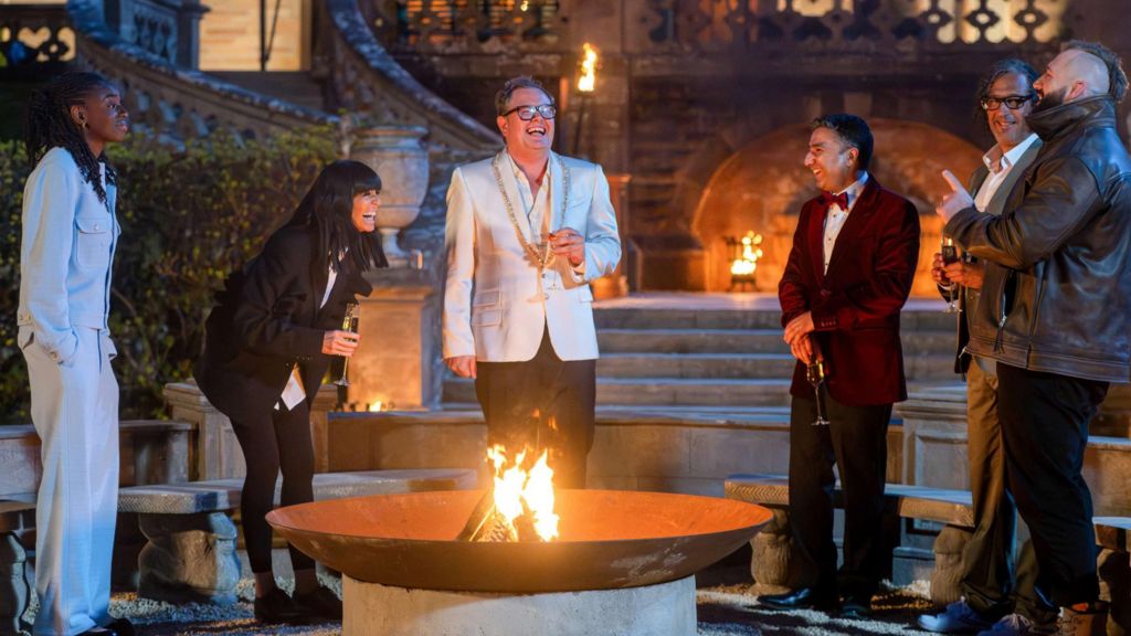 Cat Burns, Claudia Winkleman, Alan Carr, Nick Mohammed and Joe Marler