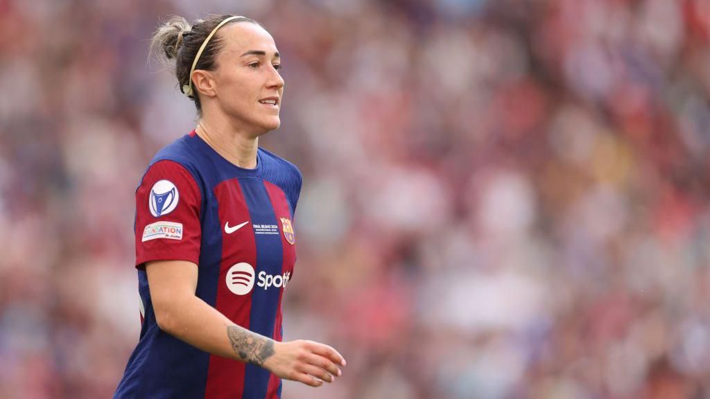 Lucy Bronze