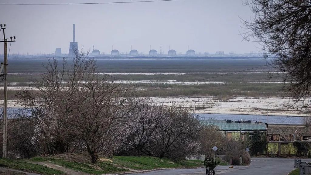 Zaporizhzhia Nuclear Power Plant, Dnipro River