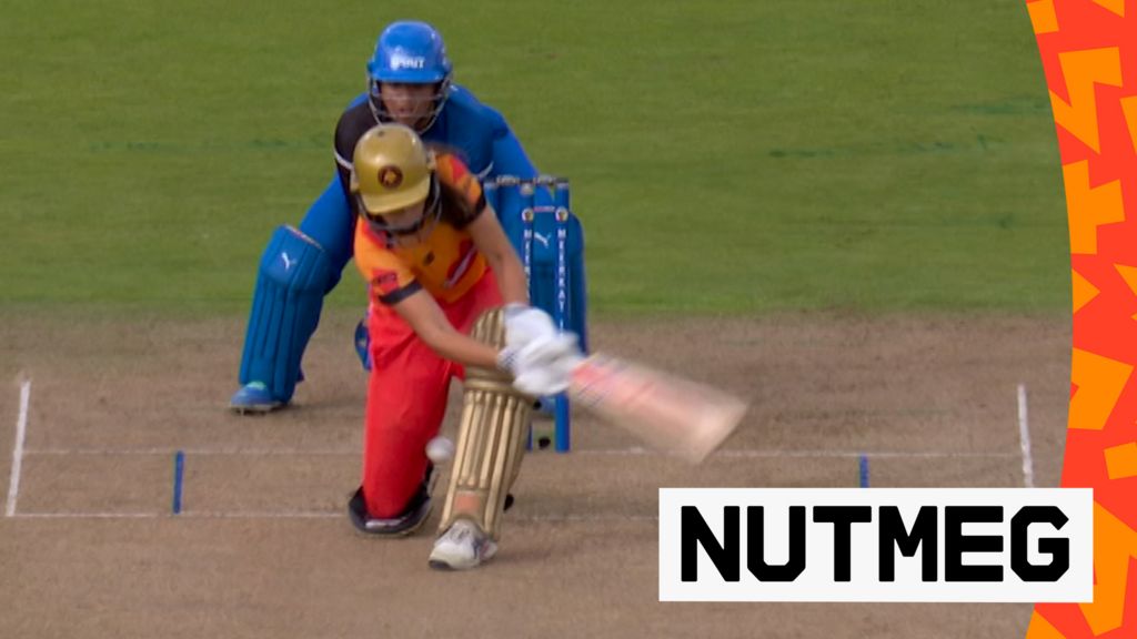 'Megged her!' - Dean takes unusual nutmeg wicket