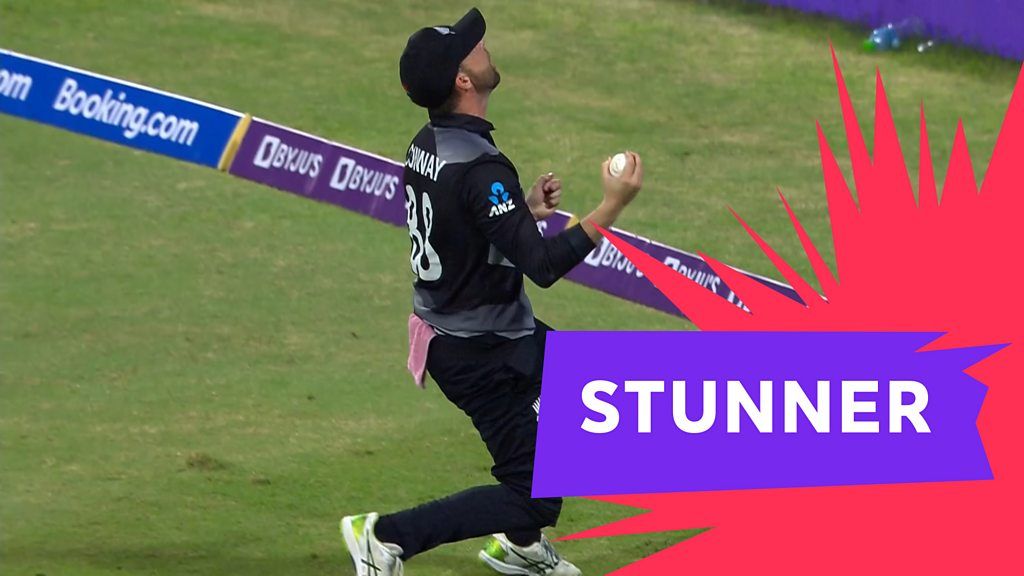 T20 World Cup - Pakistan v New Zealand: New Zealand's Devon Conway makes sensational diving catch